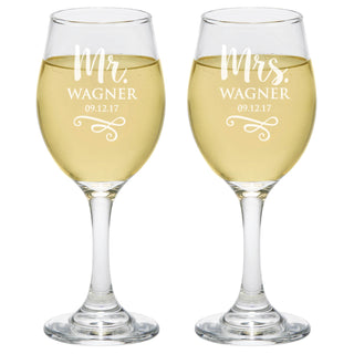 Mr. and Mrs. Personalized Wine Glass Set