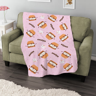 Cute S'Mores Characters Pattern Fuzzy Blanket - Pink